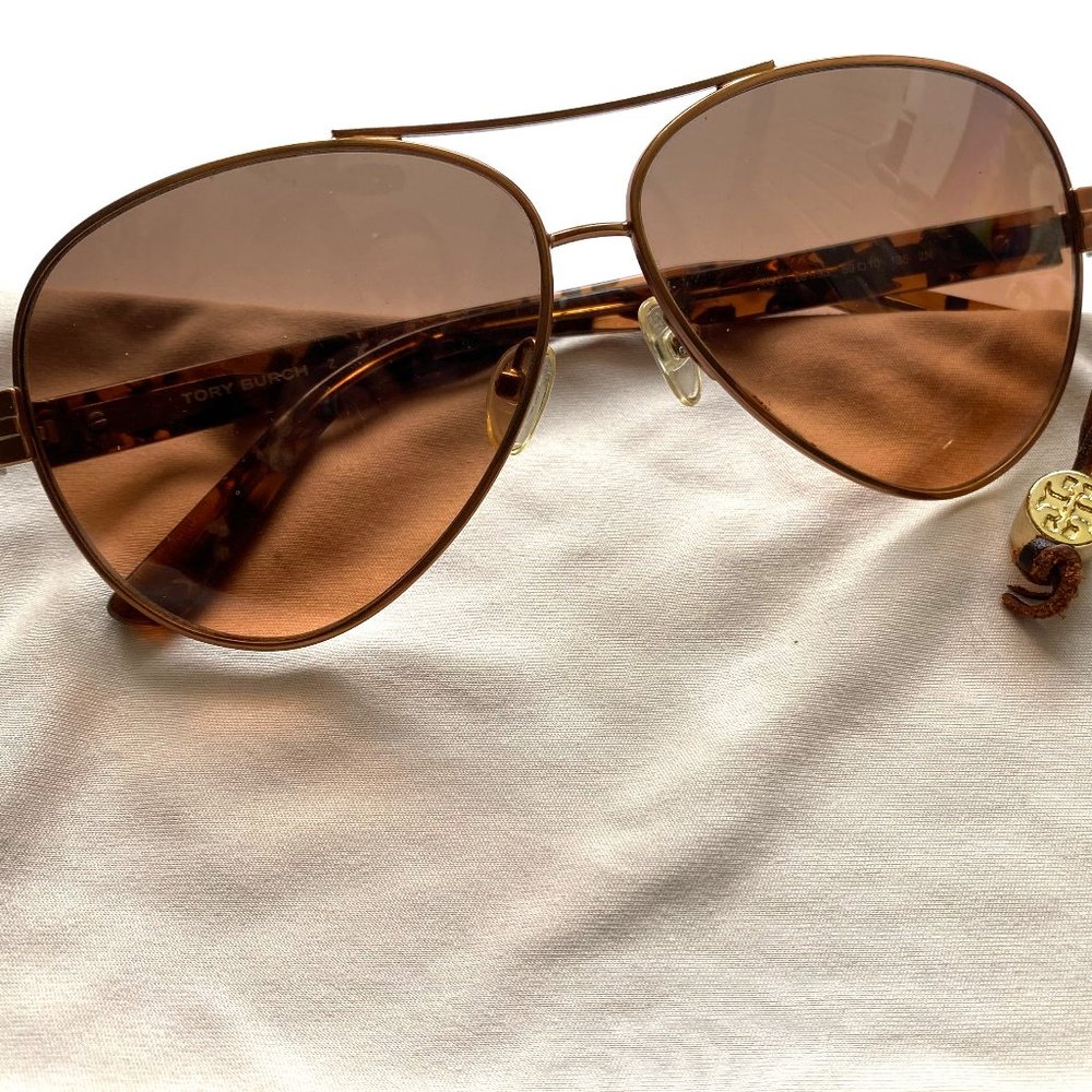 Authentic Pilot Aviator Sunglasses TORY BURCH